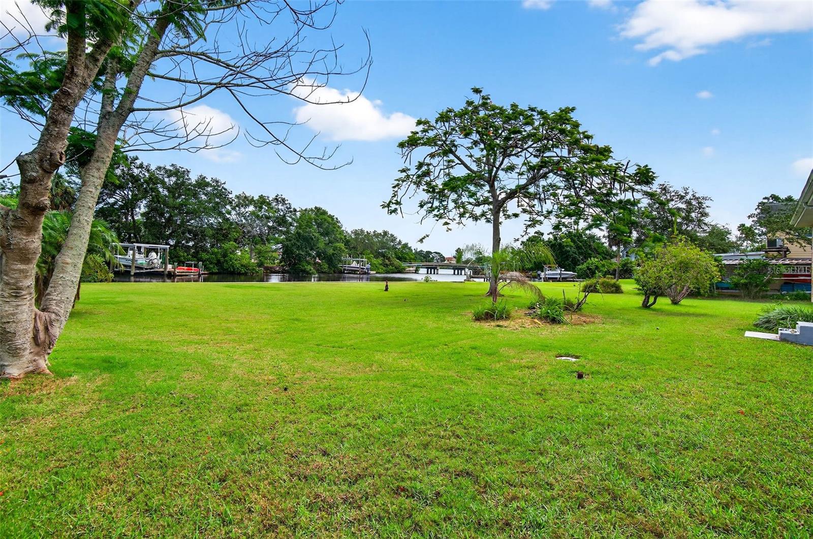 Image 5 of 9 For 614 Riverside Drive