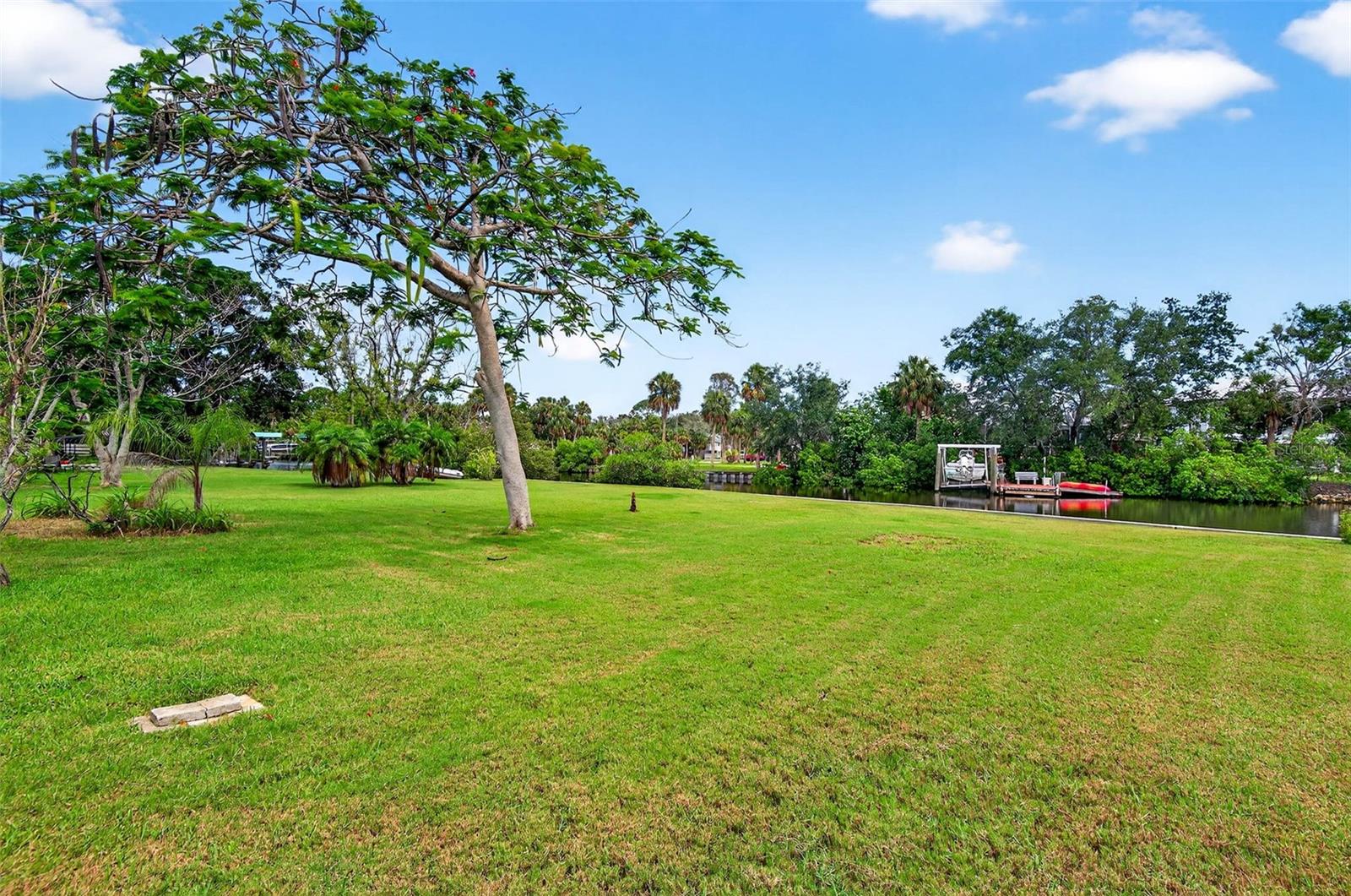 Image 6 of 9 For 614 Riverside Drive