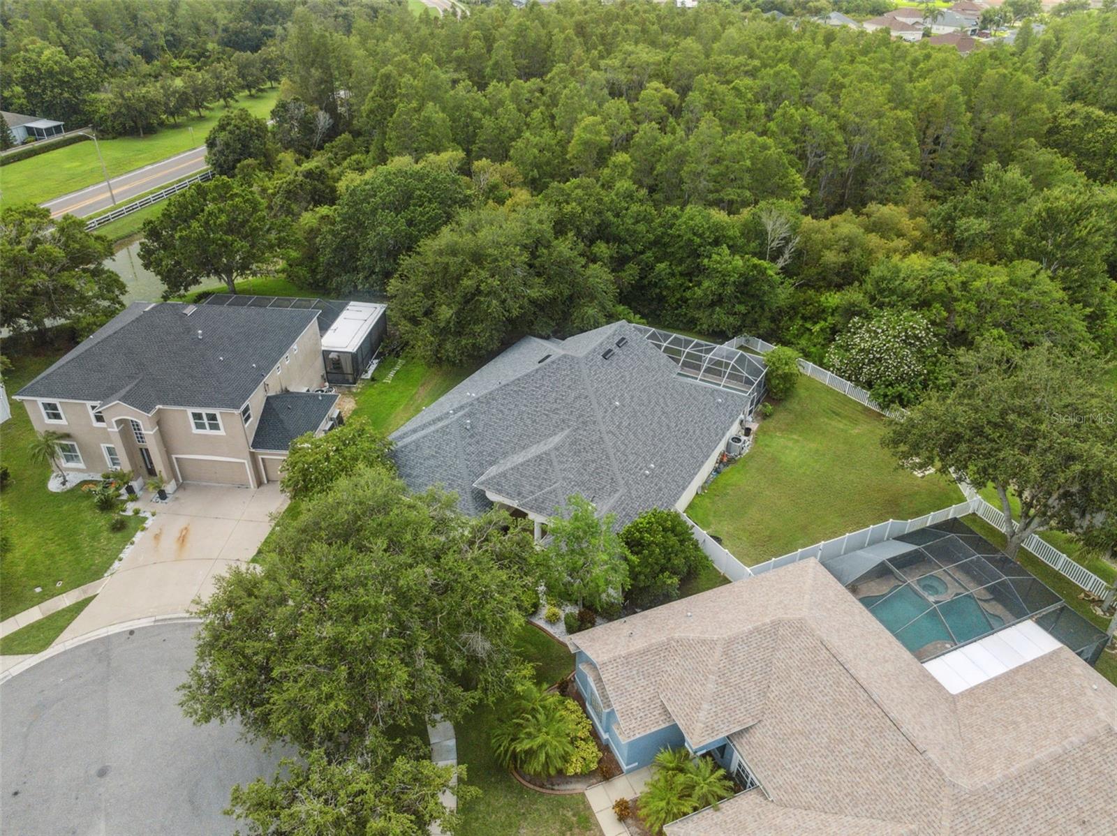 Listing photo id 41 for 3109 Ashmonte Drive
