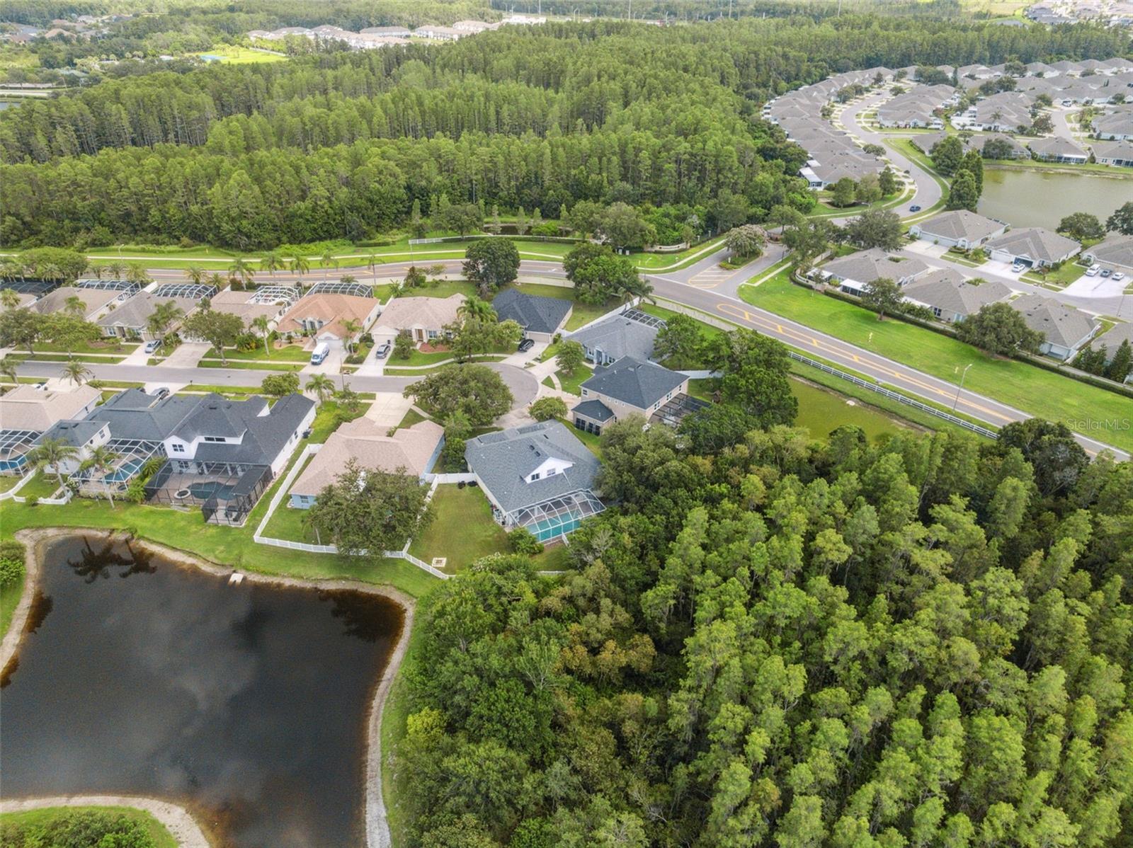 Listing photo id 48 for 3109 Ashmonte Drive