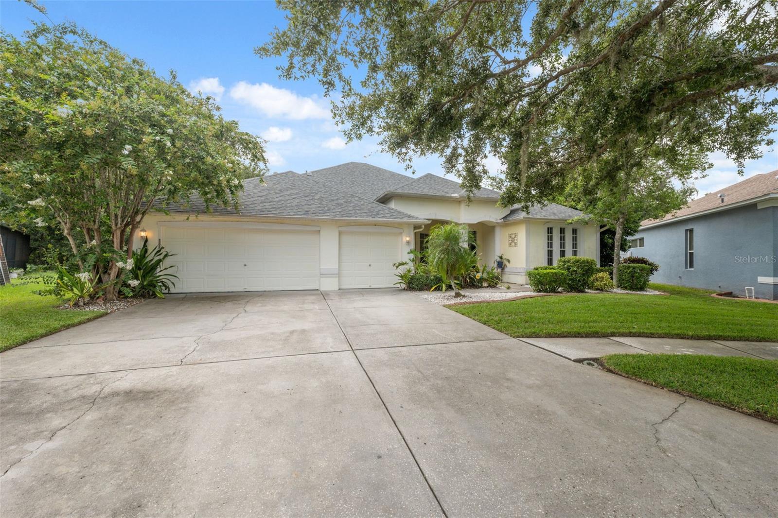 Listing photo id 51 for 3109 Ashmonte Drive