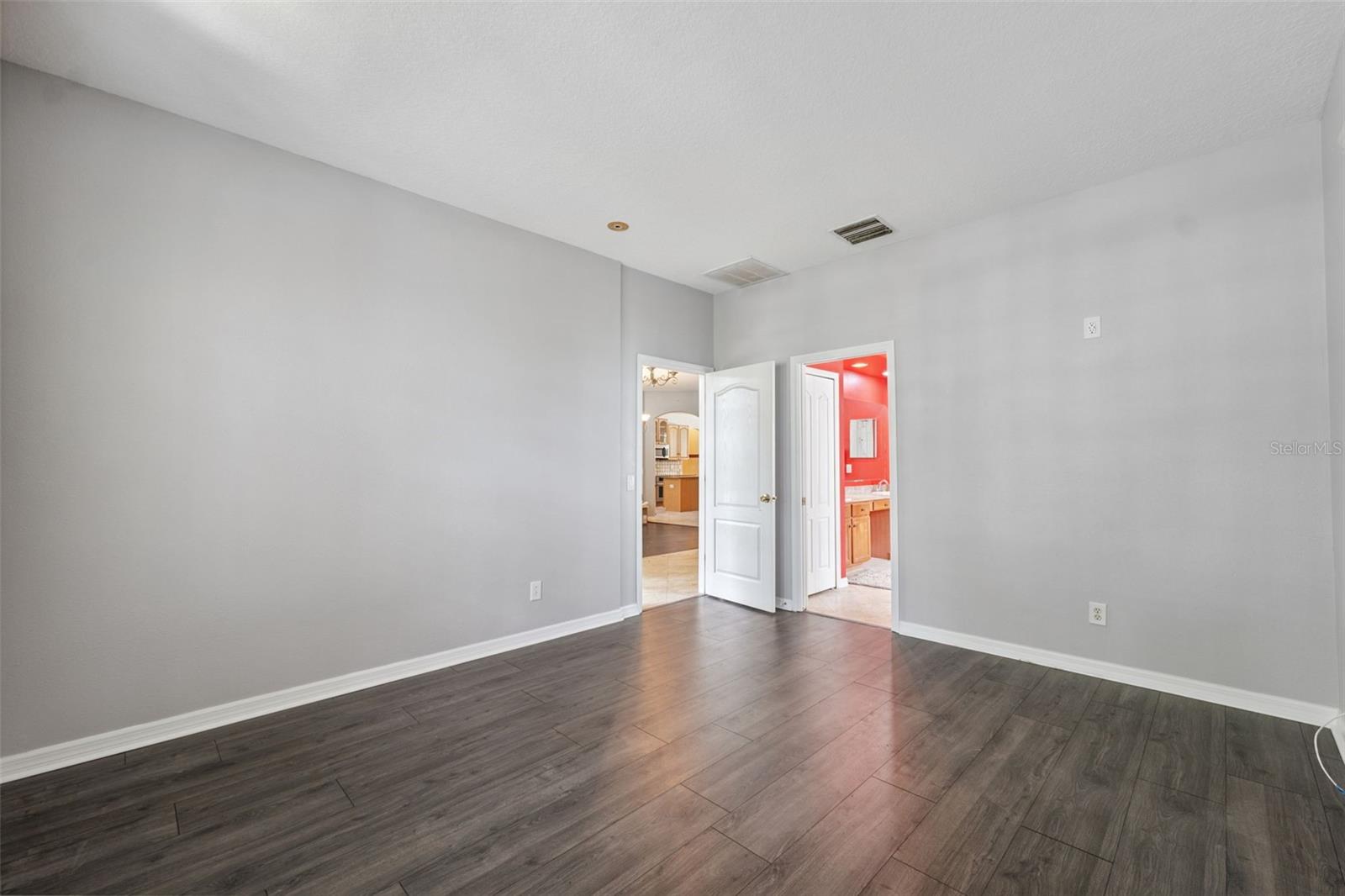 Listing photo id 62 for 3109 Ashmonte Drive