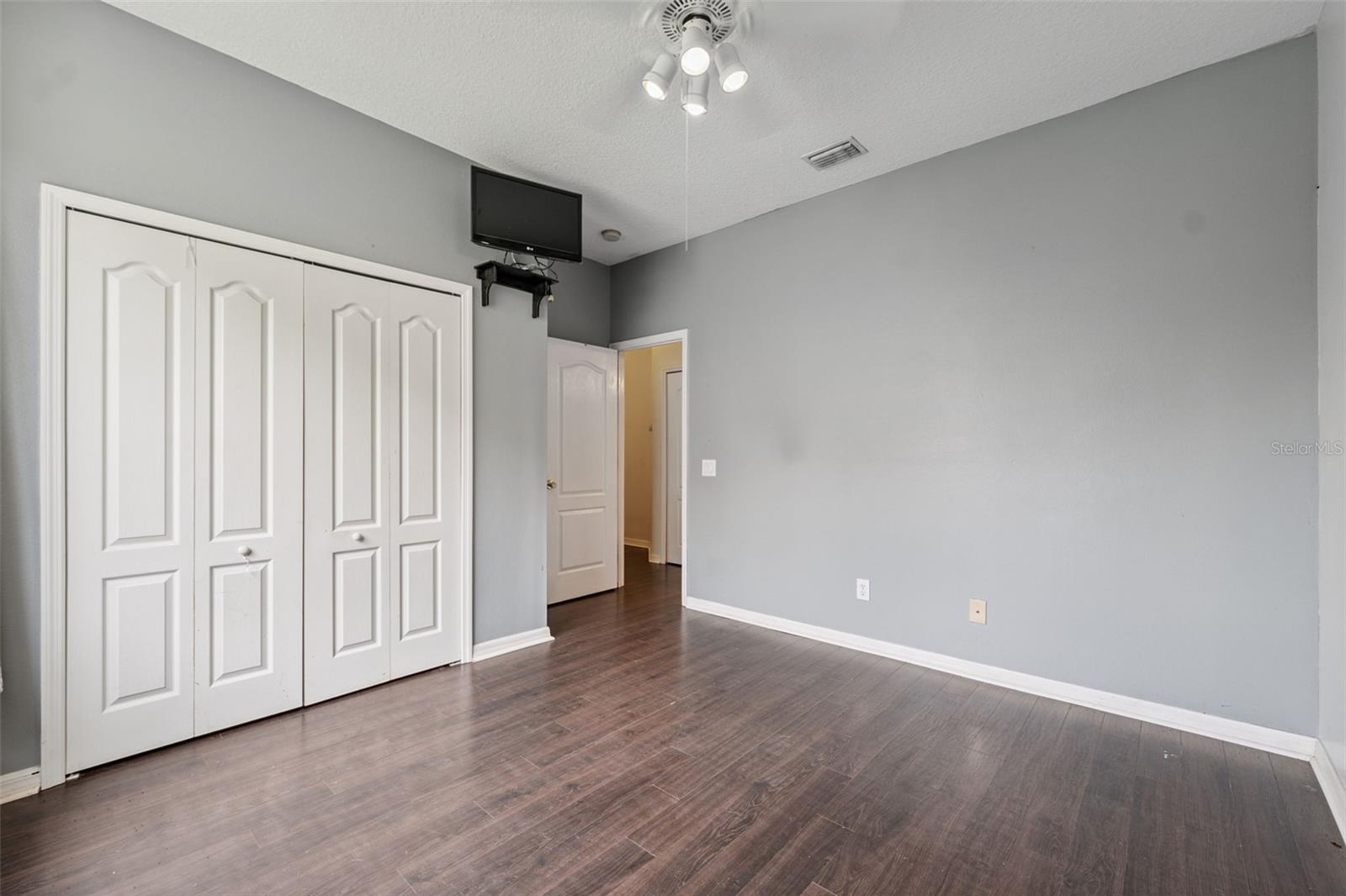 Listing photo id 63 for 3109 Ashmonte Drive