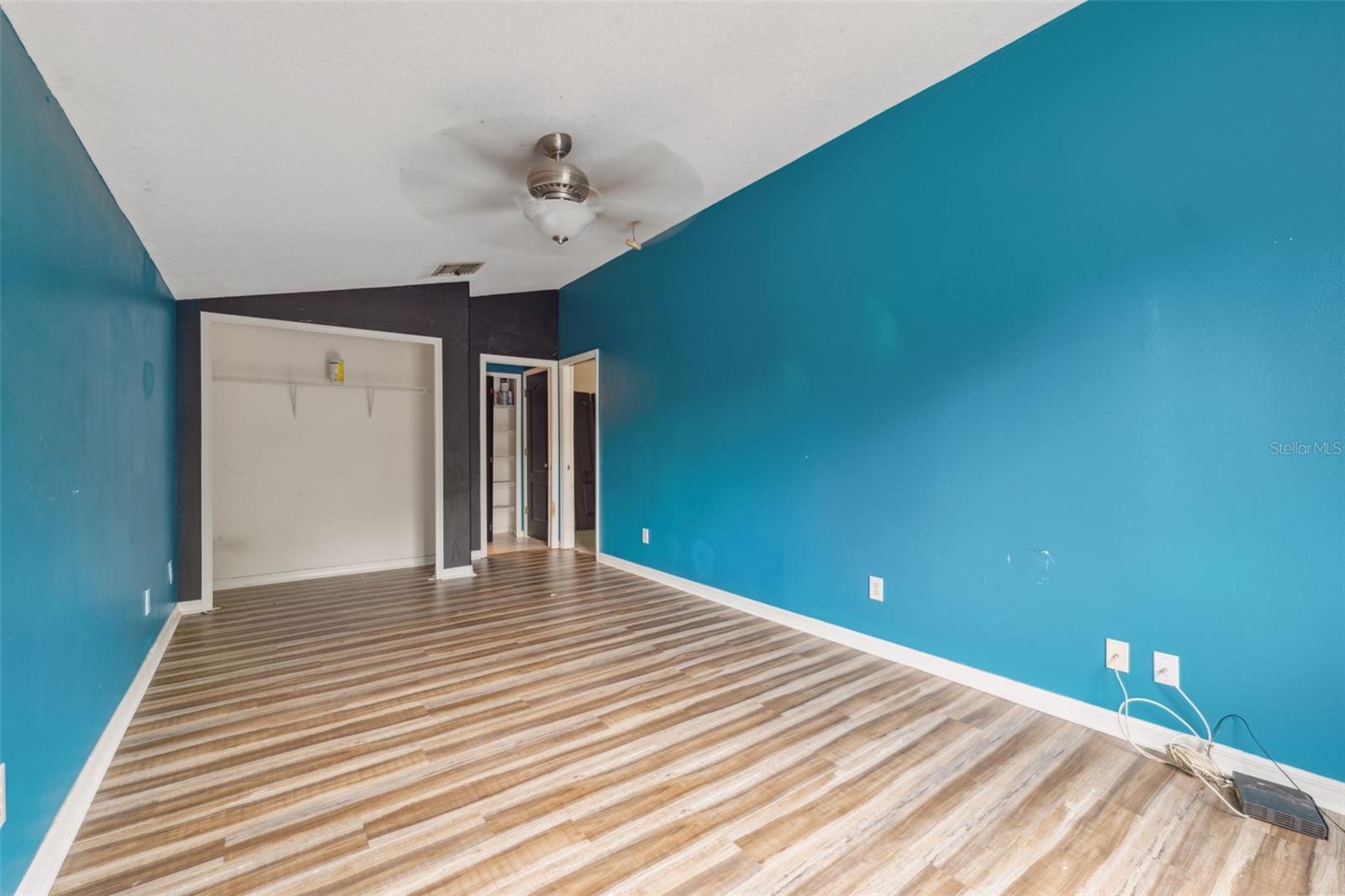 Listing photo id 65 for 3109 Ashmonte Drive