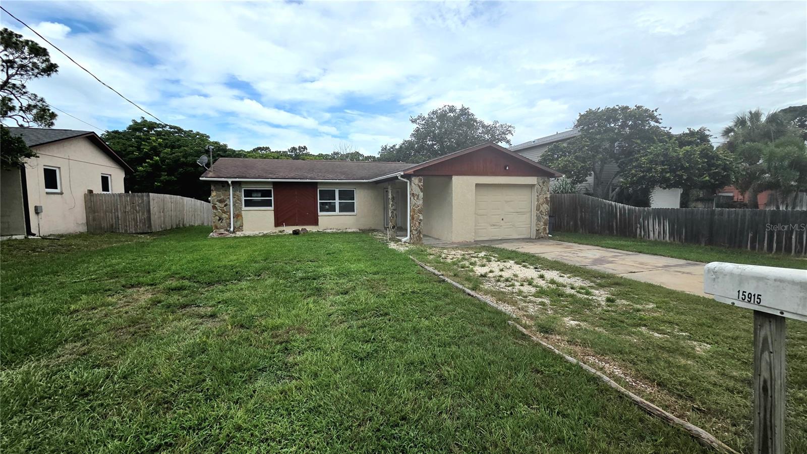 Image 2 of 25 For 15915 Sea Pines Drive