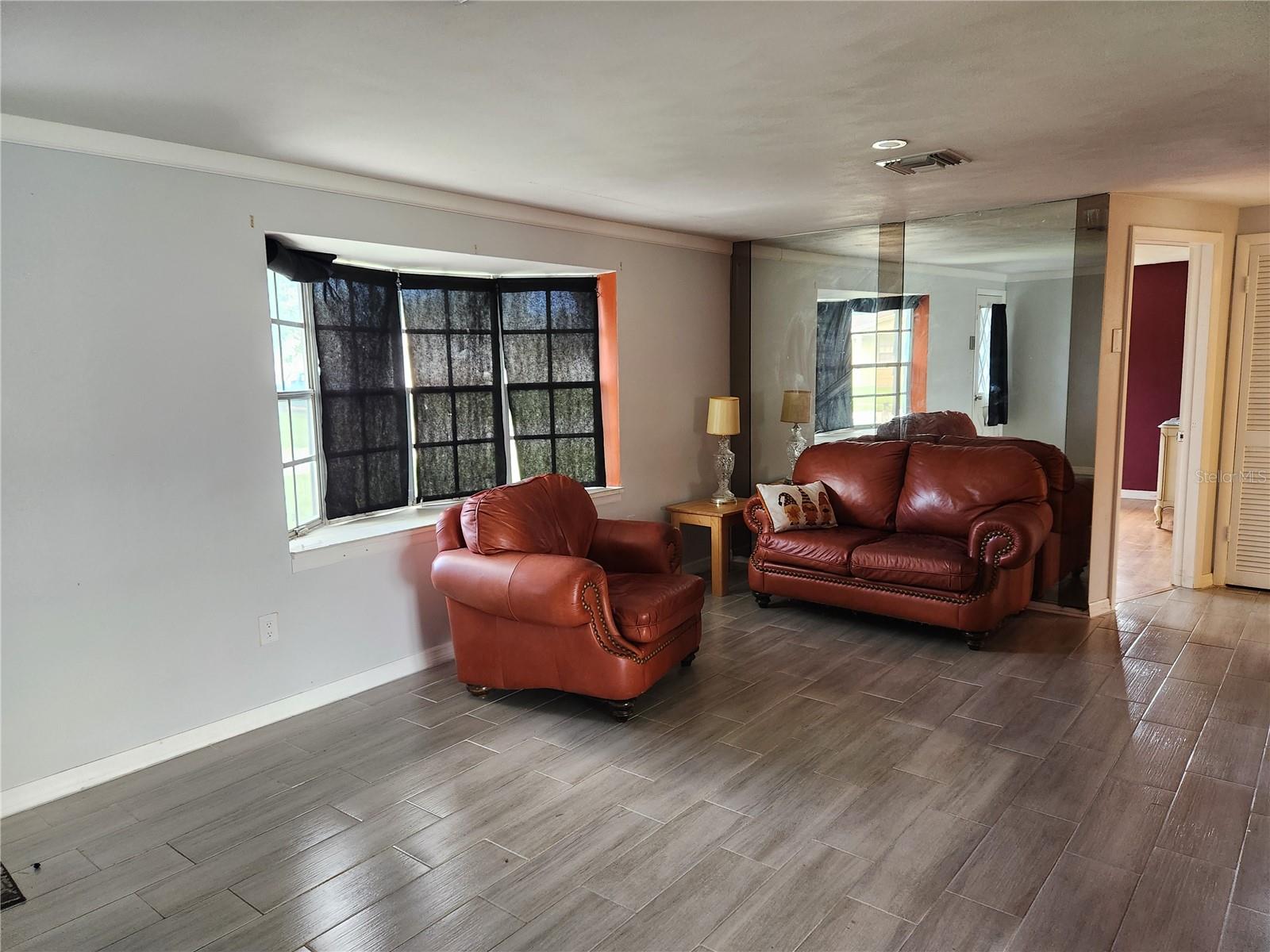 Image 2 of 9 For 3504 Westchester Drive