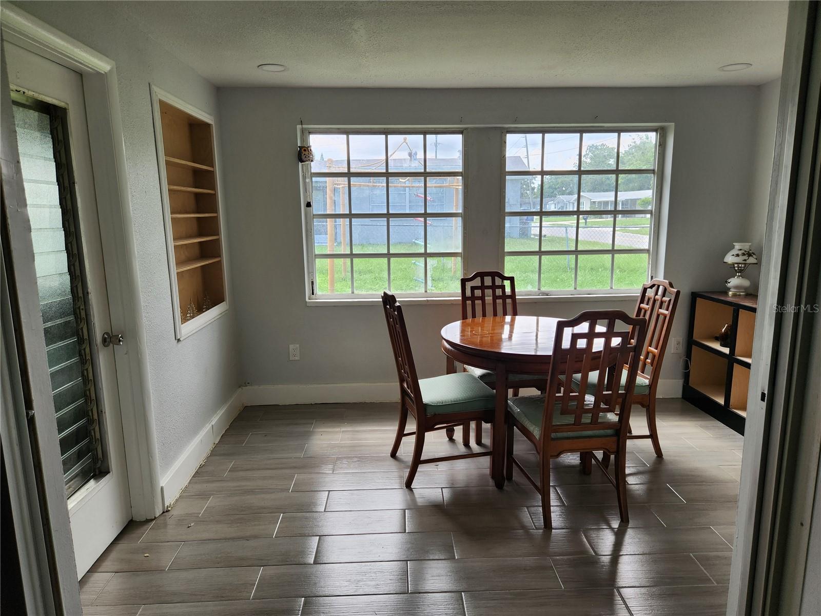 Image 6 of 9 For 3504 Westchester Drive