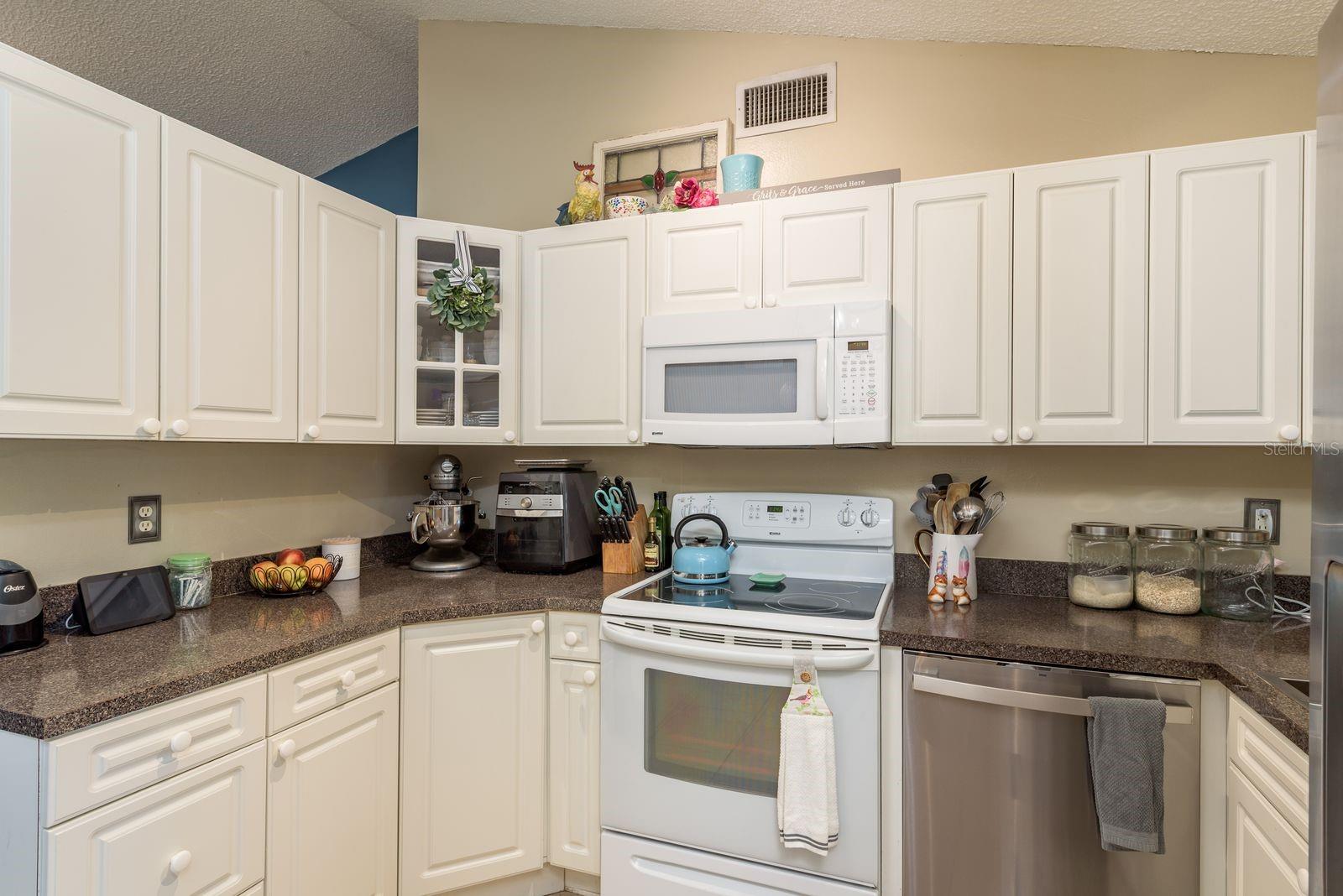 Image 14 of 32 For 7148 Whist Way