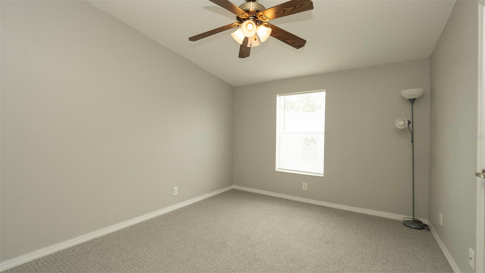 Image 16 of 40 For 8442 Mohican Avenue