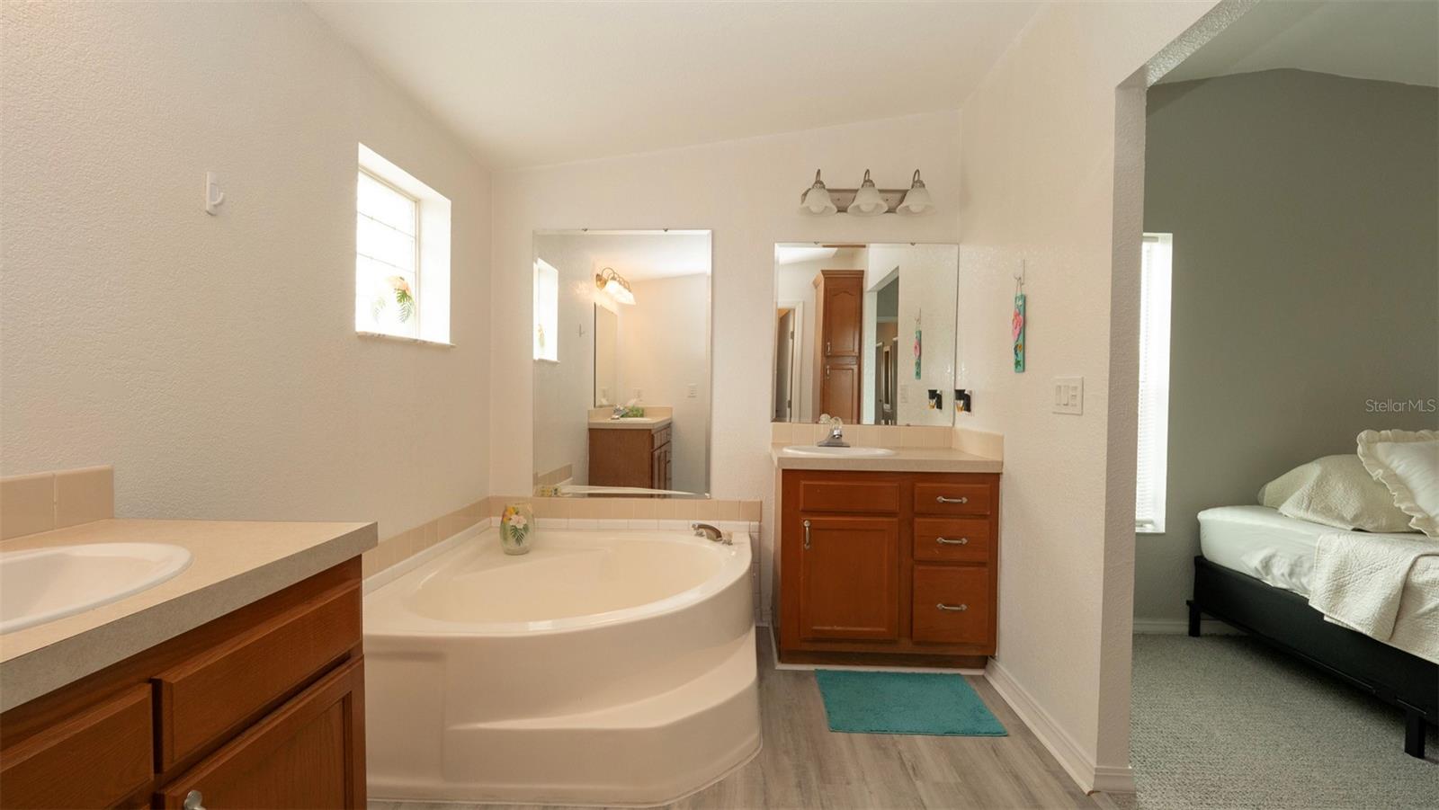 Image 24 of 40 For 8442 Mohican Avenue