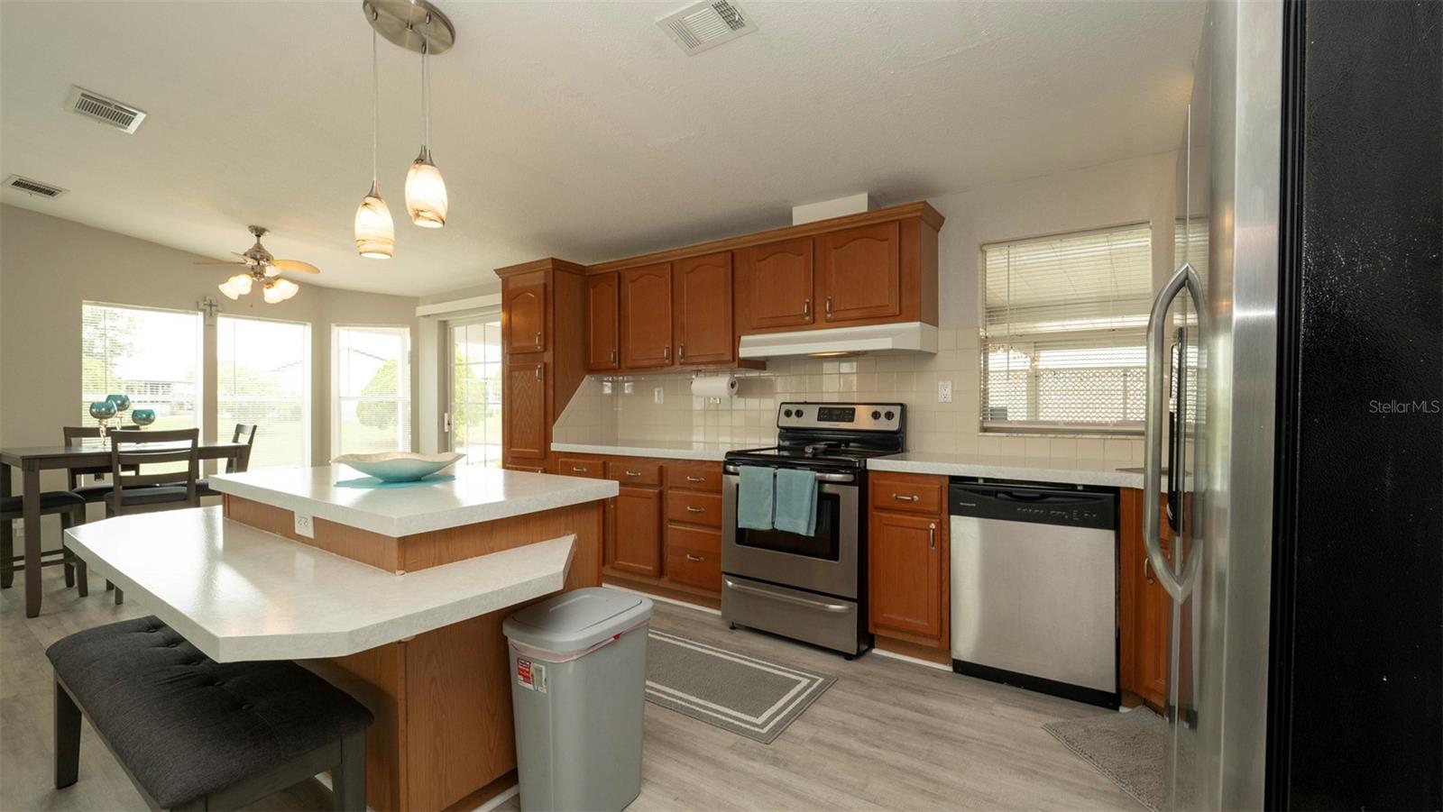 Image 4 of 40 For 8442 Mohican Avenue