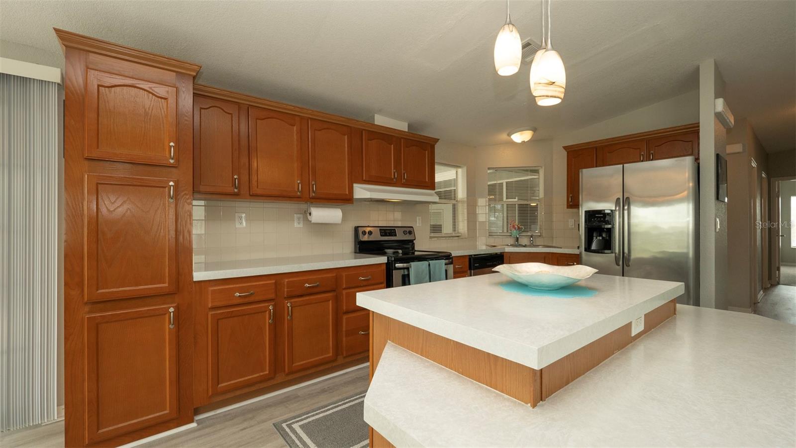 Image 5 of 40 For 8442 Mohican Avenue