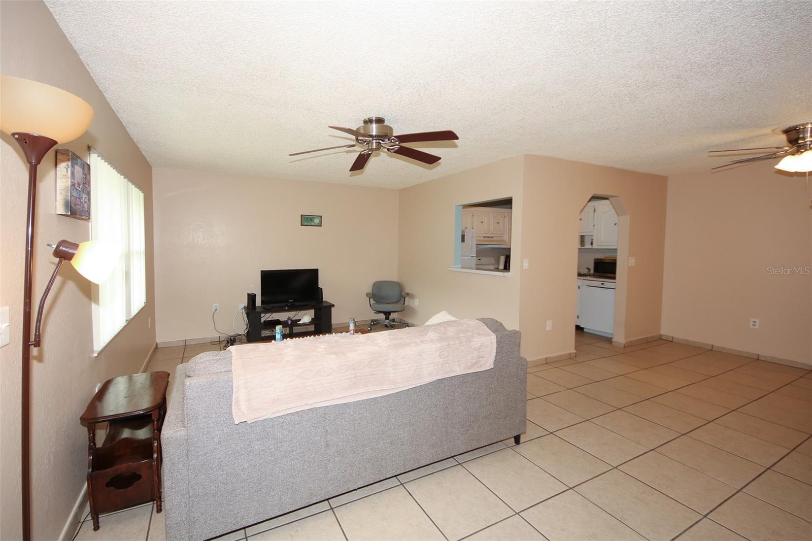 Image 3 of 27 For 11824 Bayonet Lane 94b