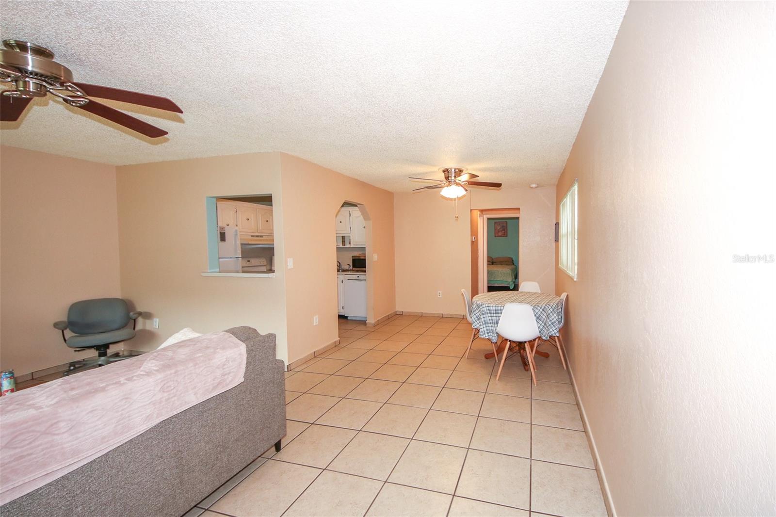 Image 4 of 27 For 11824 Bayonet Lane 94b