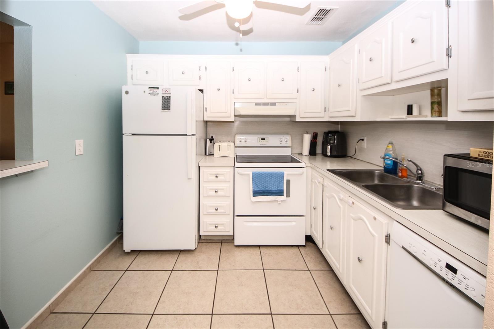 Image 6 of 27 For 11824 Bayonet Lane 94b