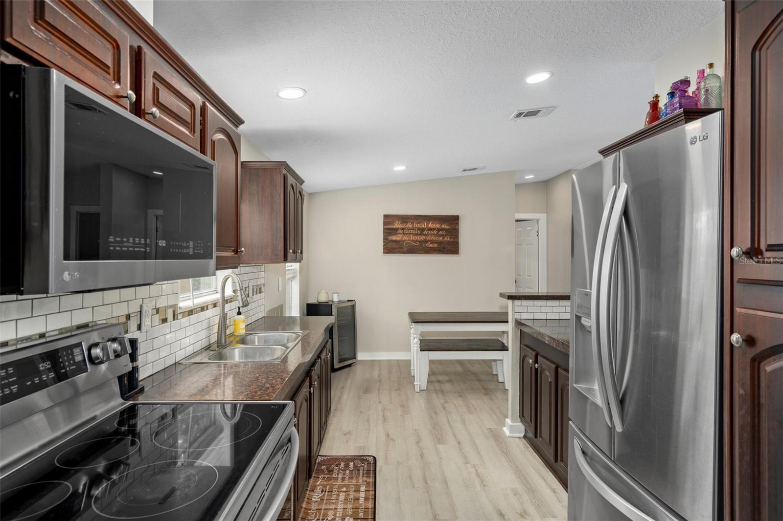 Image 11 of 40 For 17719 Bosley Drive
