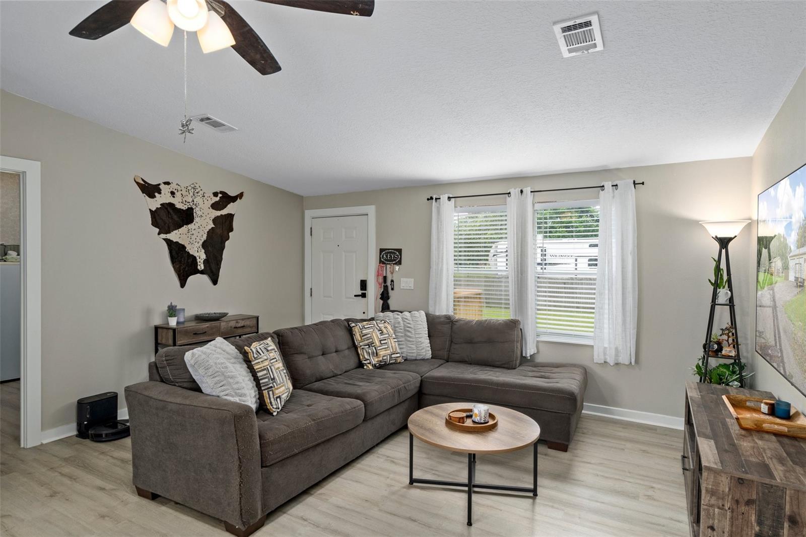Image 14 of 40 For 17719 Bosley Drive