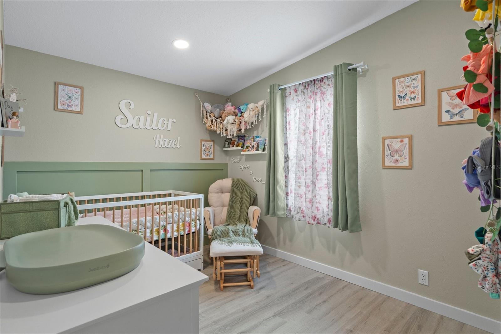 Image 20 of 40 For 17719 Bosley Drive