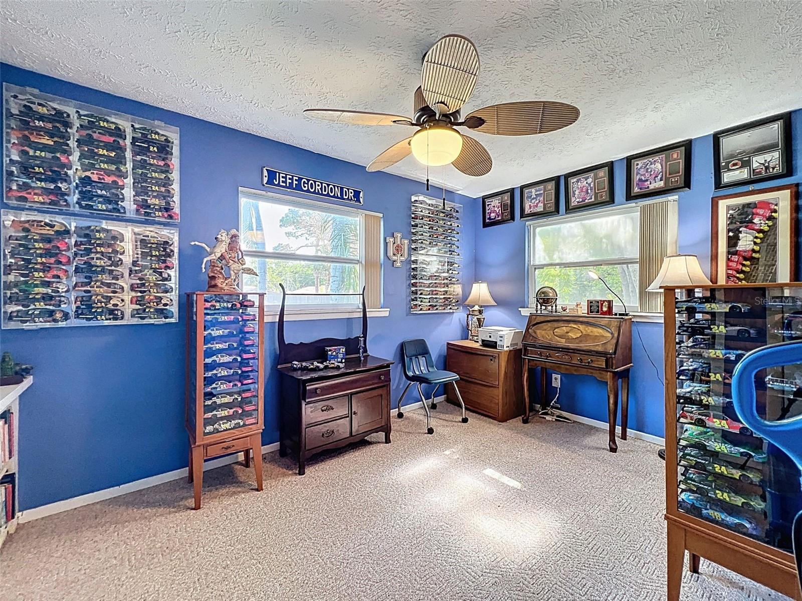 Image 16 of 52 For 8640 Horizon Lane