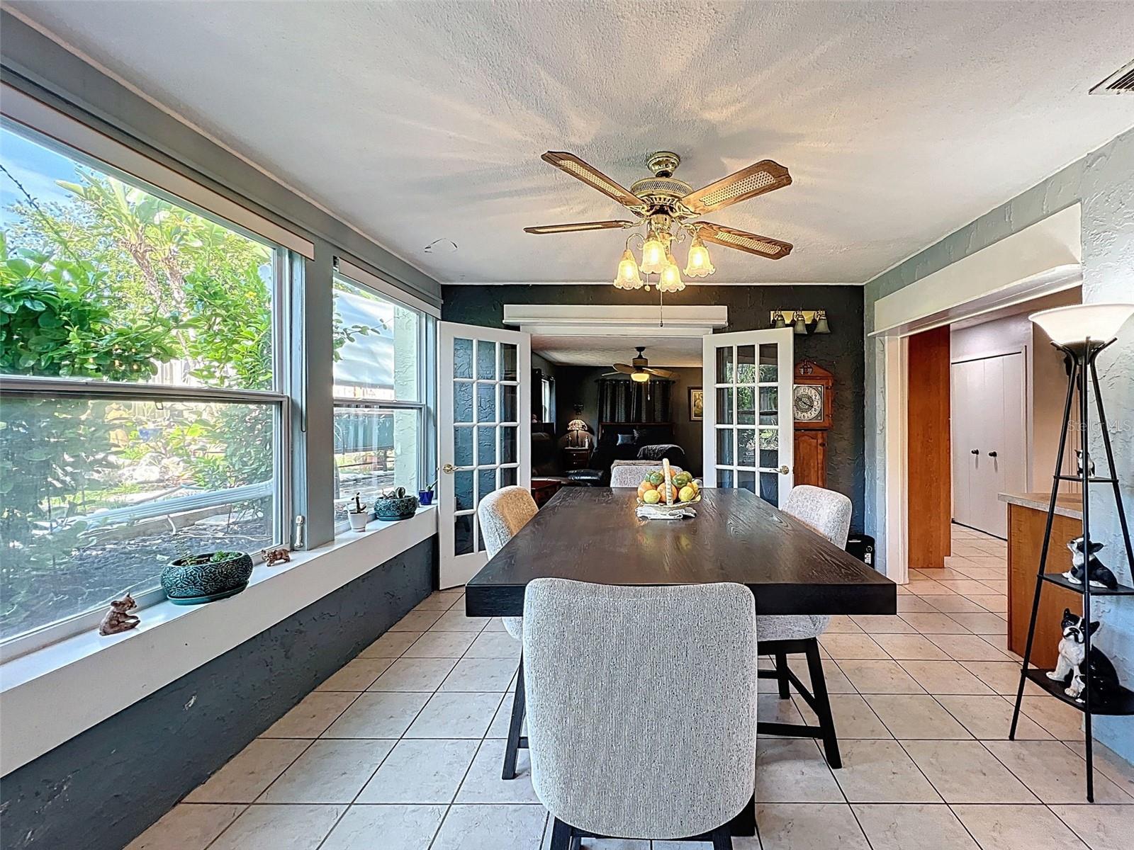 Image 35 of 52 For 8640 Horizon Lane