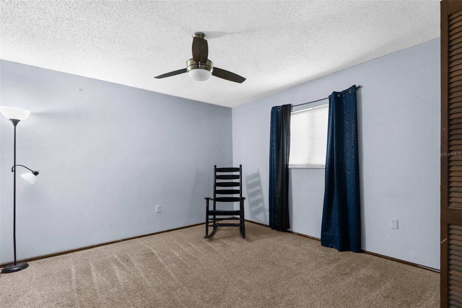 Image 15 of 26 For 10163 Spring Hill Drive