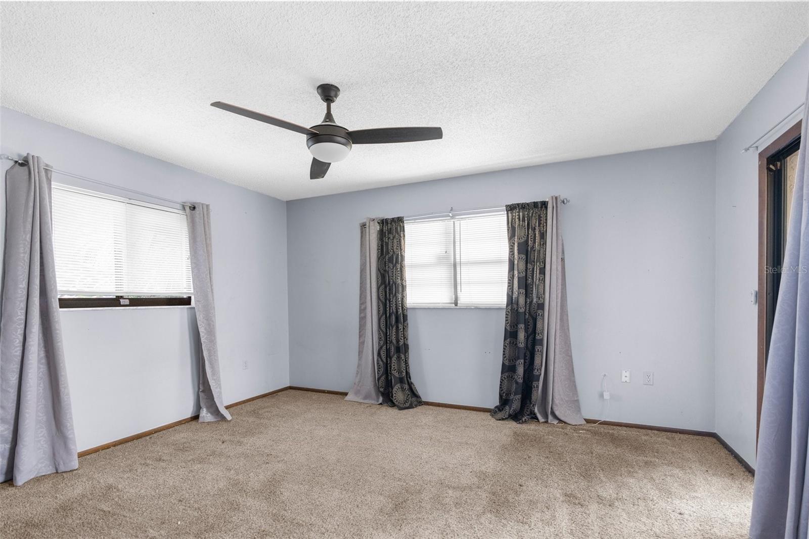 Image 17 of 26 For 10163 Spring Hill Drive