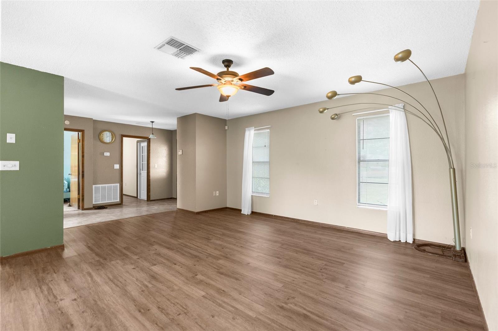 Image 3 of 26 For 10163 Spring Hill Drive