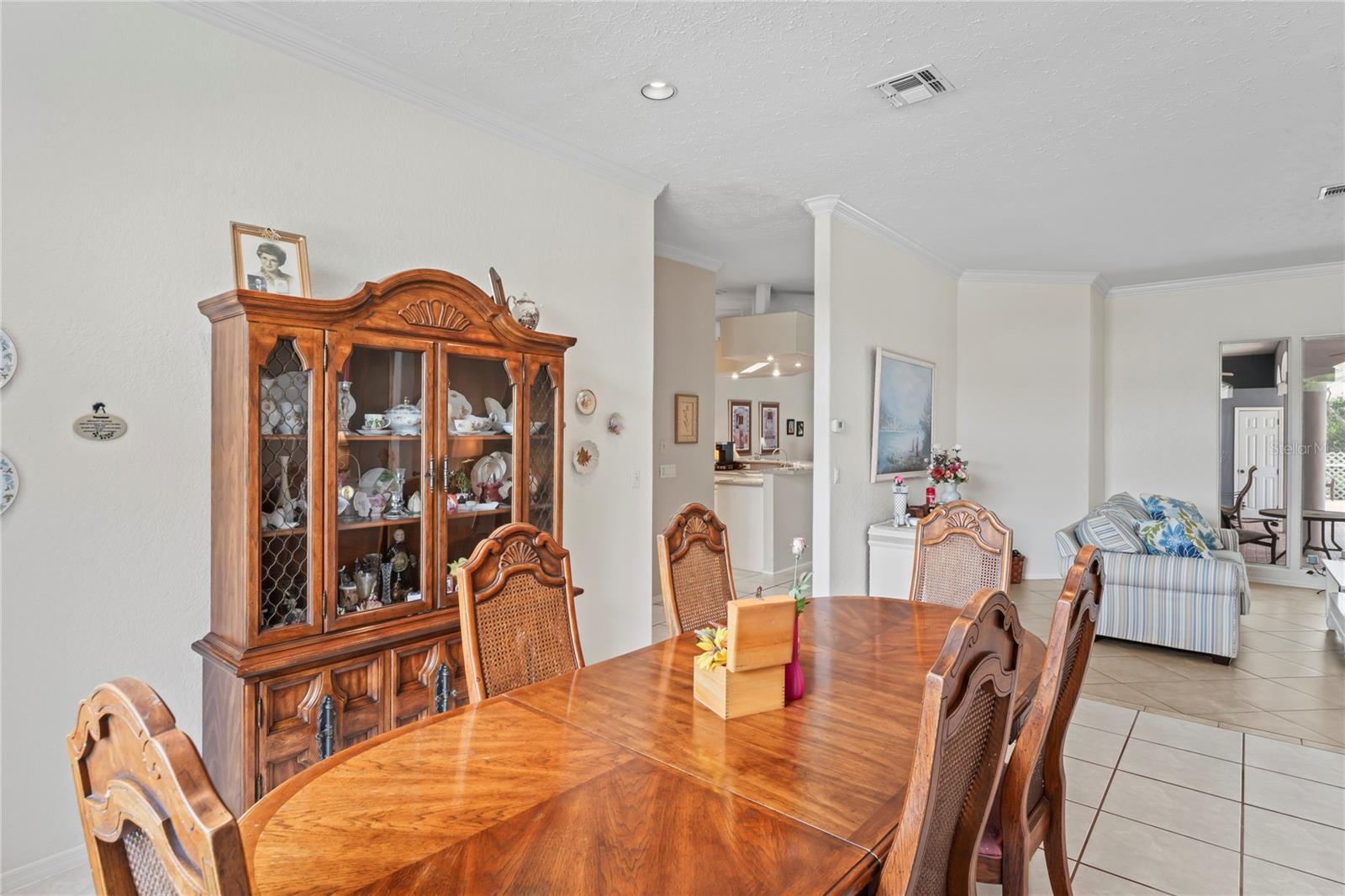 Image 19 of 81 For 18905 Bascomb Lane