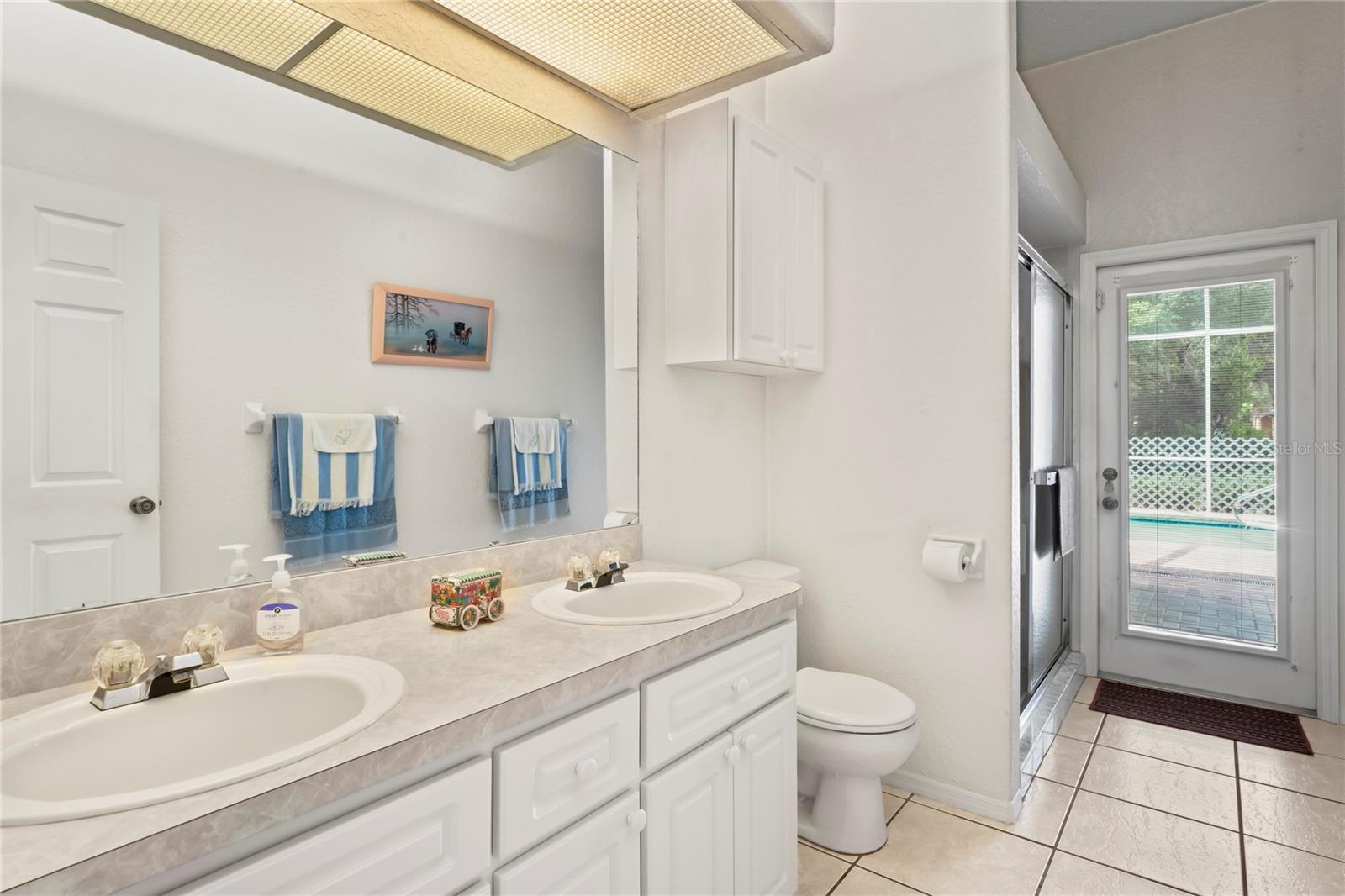 Image 41 of 81 For 18905 Bascomb Lane