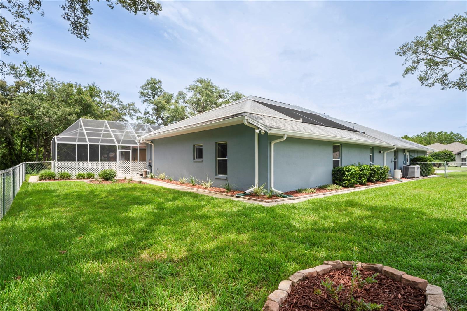 Image 61 of 81 For 18905 Bascomb Lane