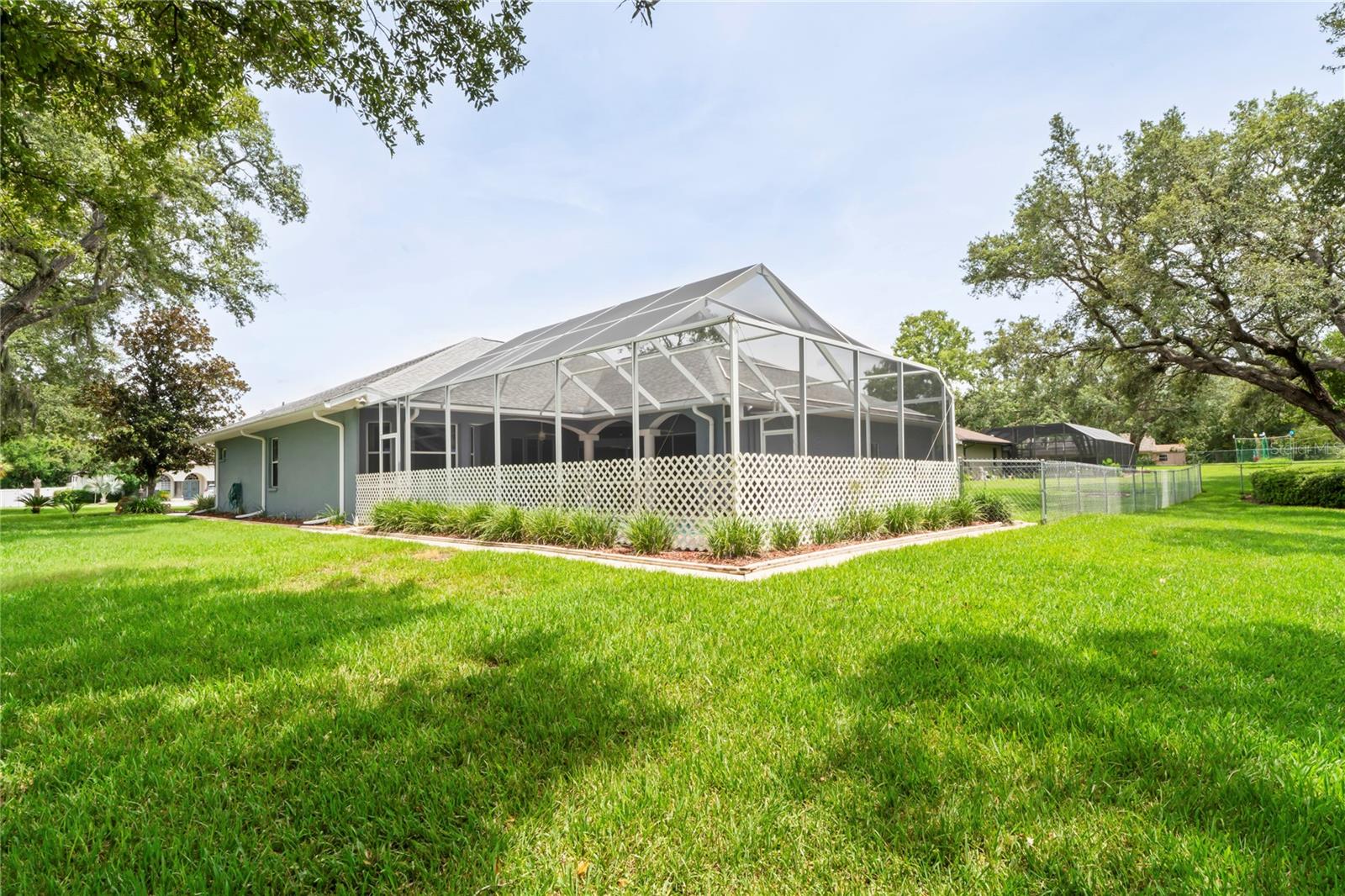 Image 62 of 81 For 18905 Bascomb Lane