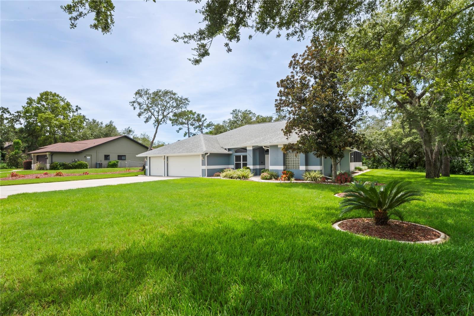 Image 68 of 81 For 18905 Bascomb Lane