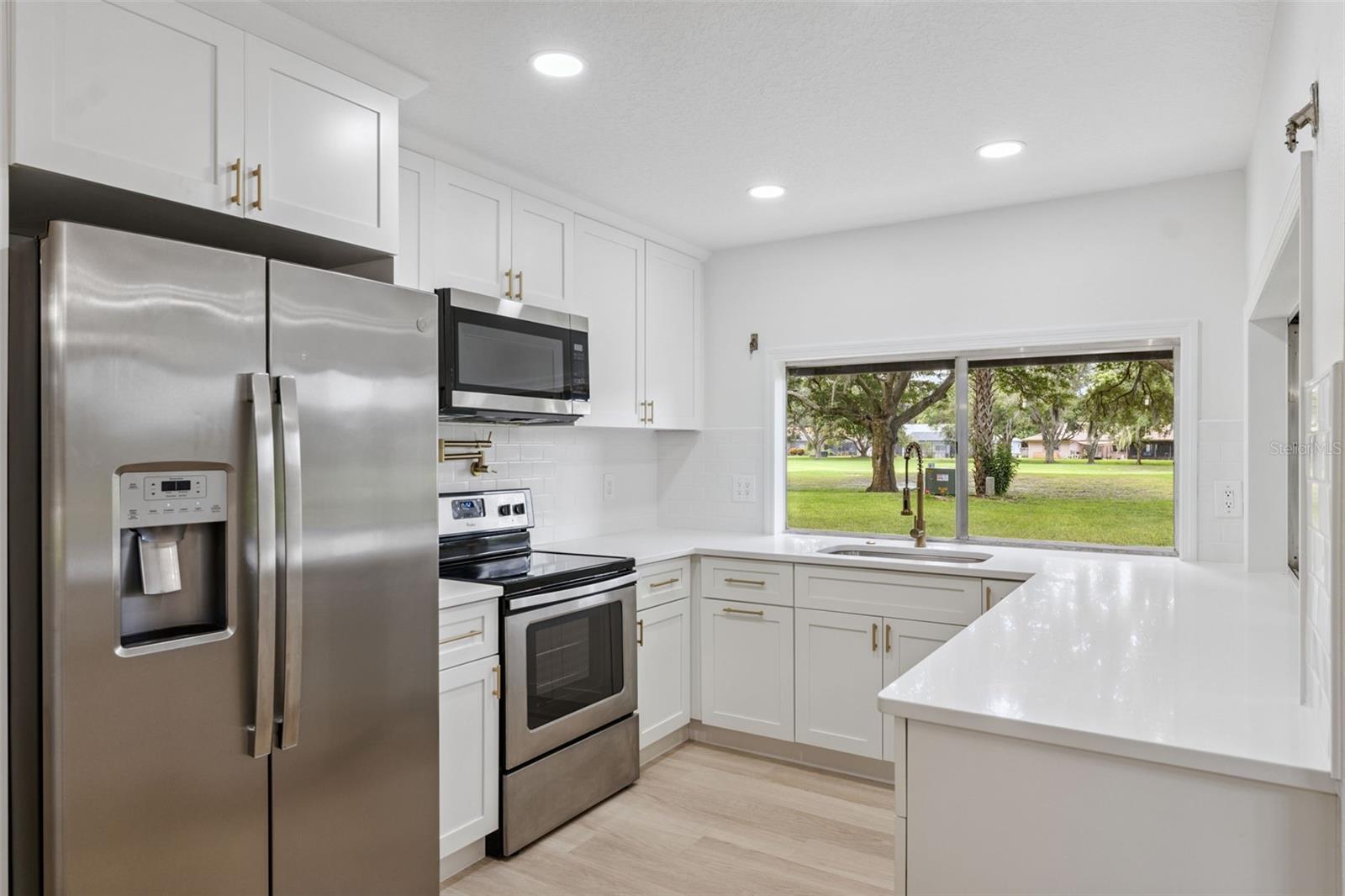 Image 10 of 27 For 7616 Fairlawn Drive