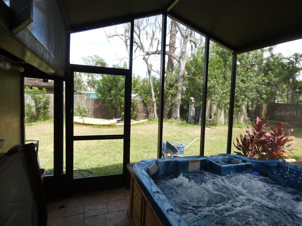 Image 11 of 49 For 5130 Mallett Drive