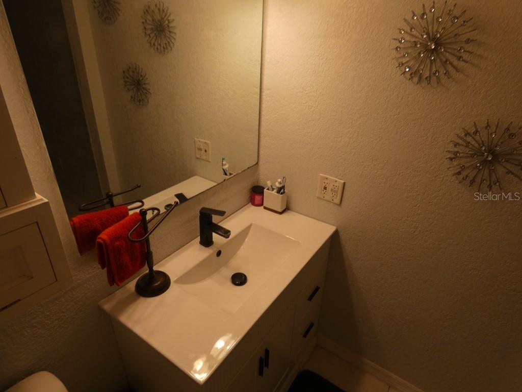 Image 21 of 49 For 5130 Mallett Drive