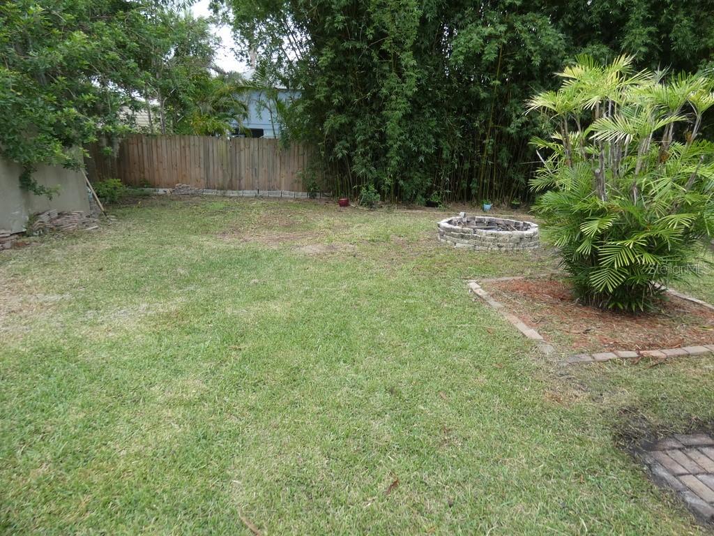 Image 32 of 49 For 5130 Mallett Drive