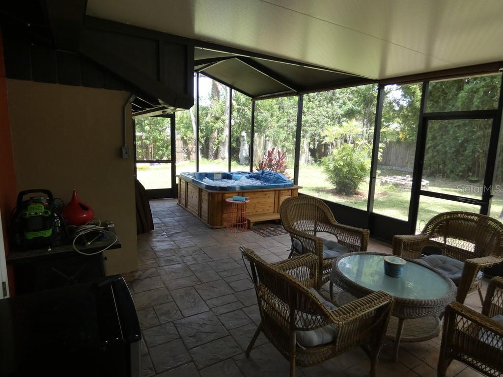 Image 4 of 49 For 5130 Mallett Drive