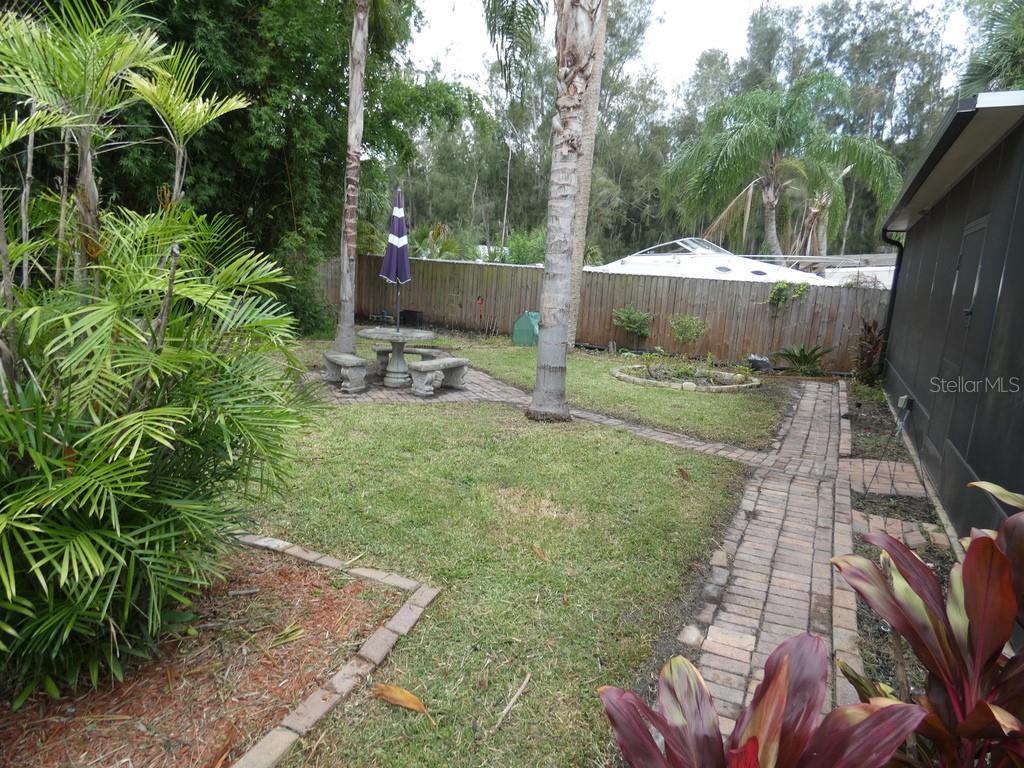 Image 41 of 49 For 5130 Mallett Drive