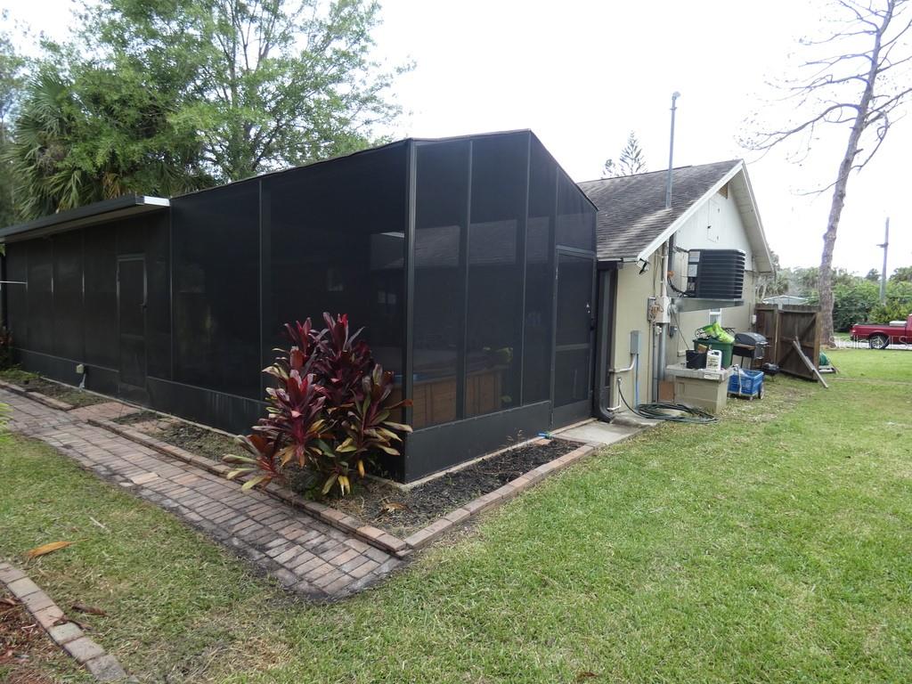 Image 44 of 49 For 5130 Mallett Drive