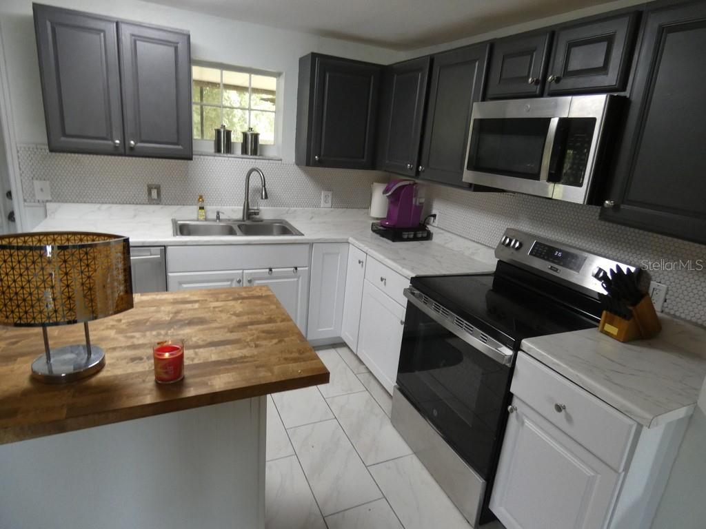 Image 5 of 49 For 5130 Mallett Drive