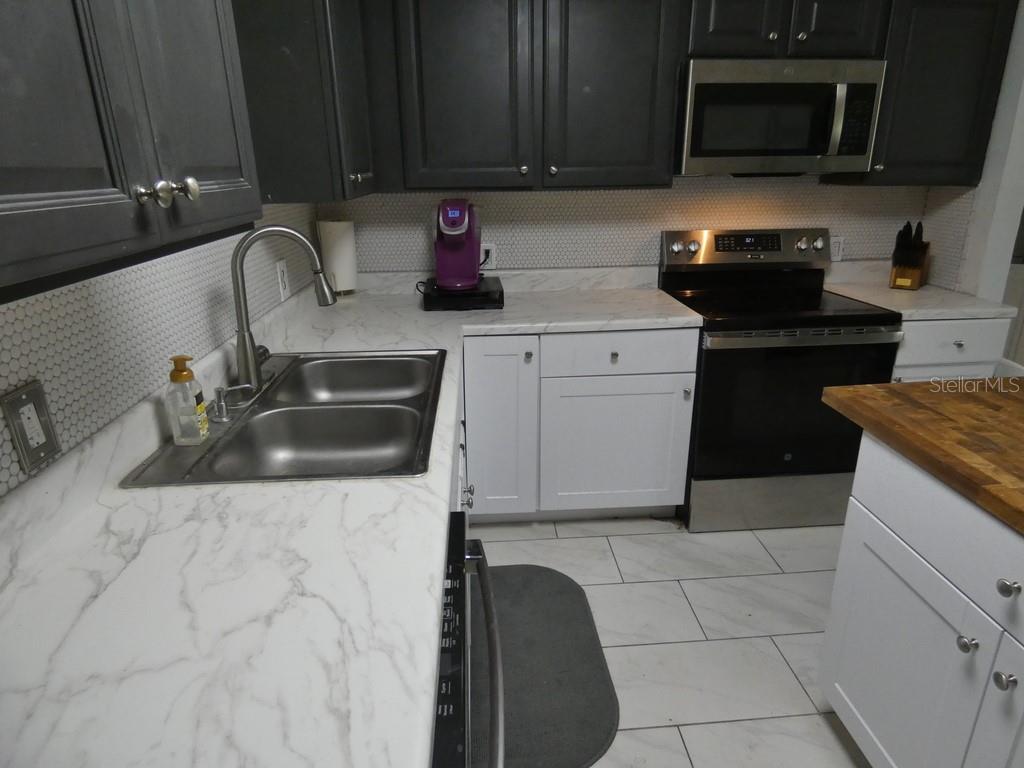 Image 6 of 49 For 5130 Mallett Drive