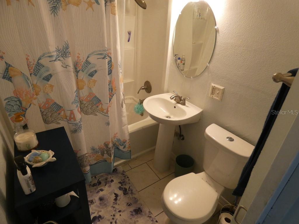 Image 8 of 49 For 5130 Mallett Drive