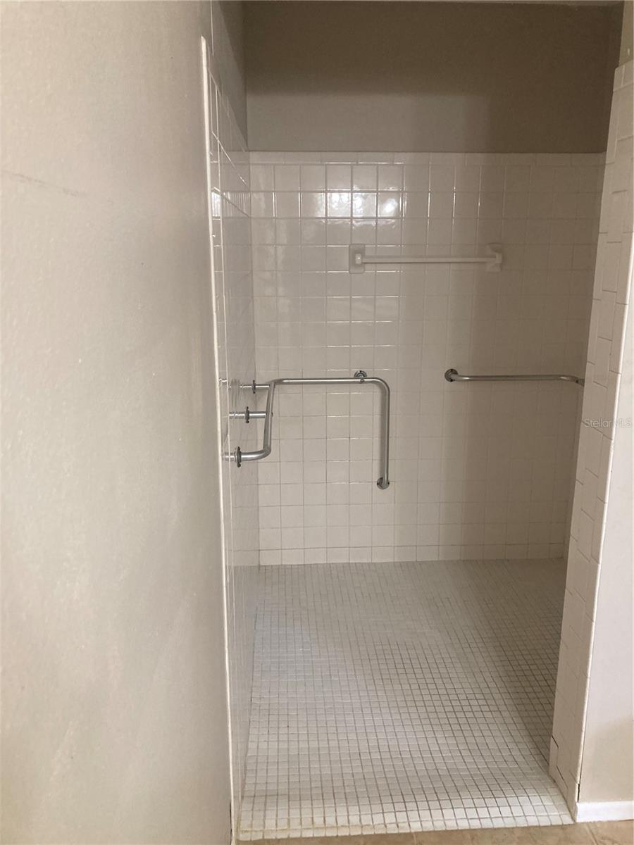 Image 10 of 27 For 7806 Jenner Avenue