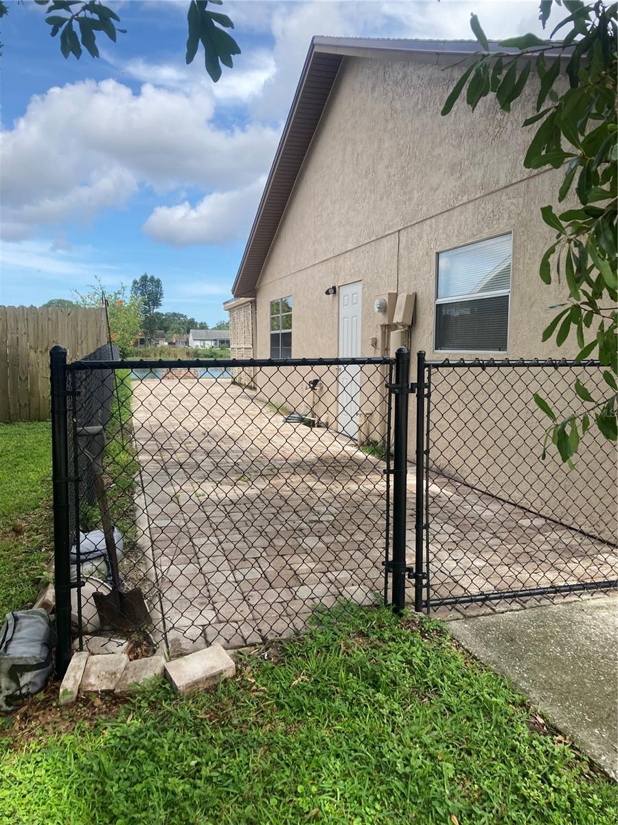 Image 3 of 27 For 7806 Jenner Avenue