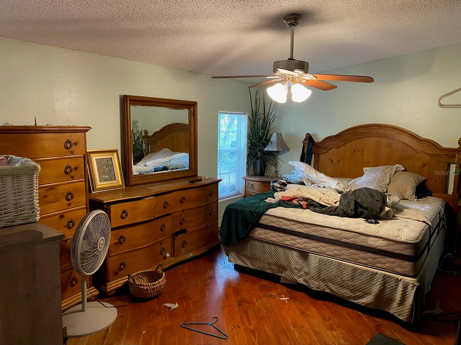 Image 2 of 49 For 14642 Pauline Drive