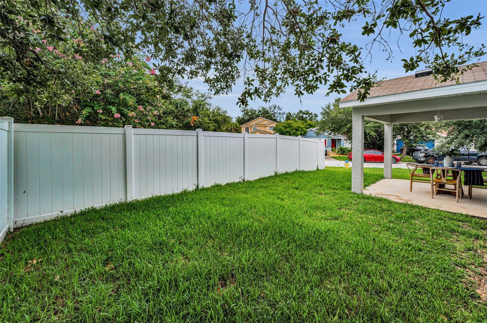 Image 21 of 41 For 11619 Crest Creek Drive