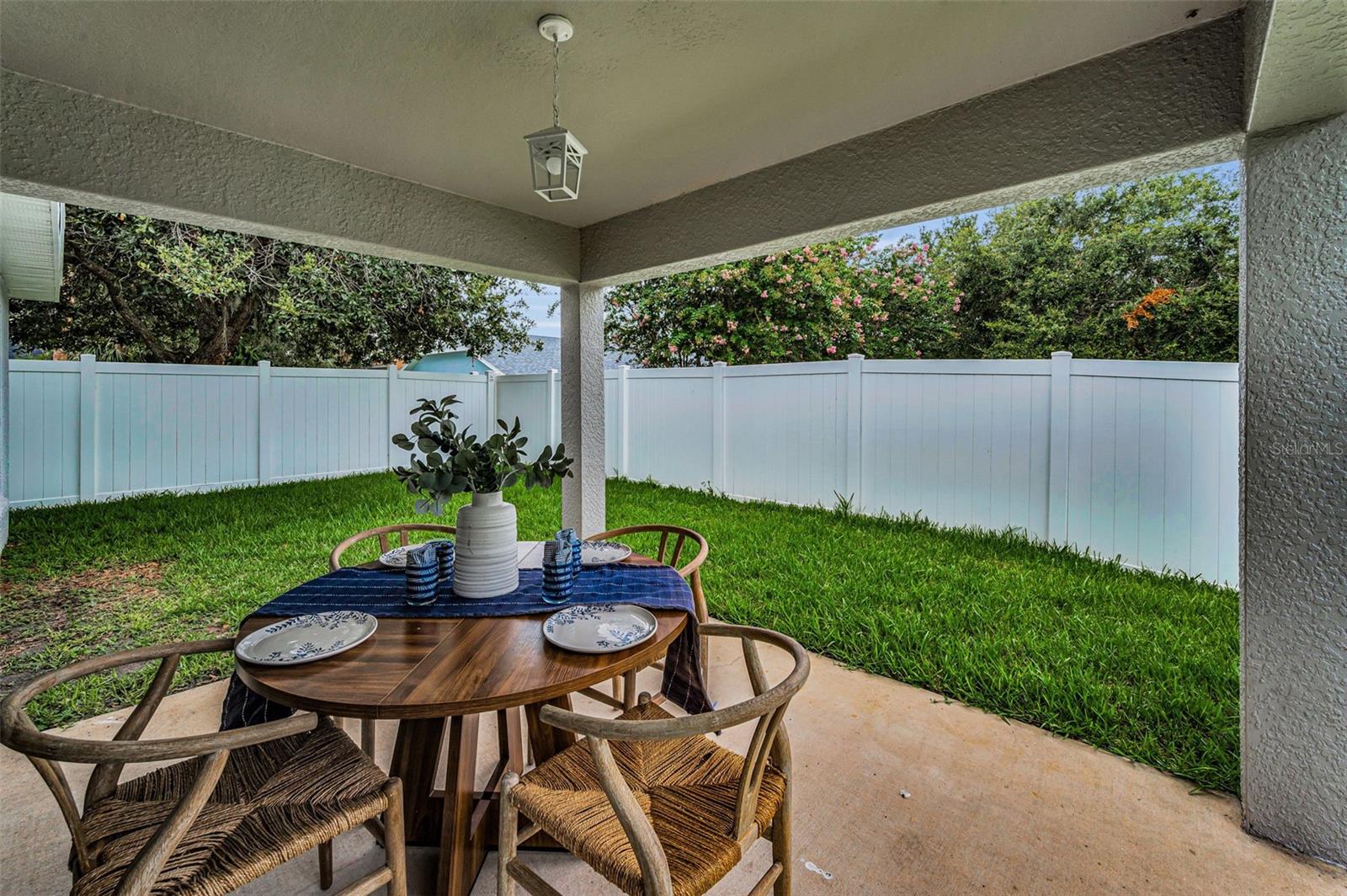 Image 22 of 41 For 11619 Crest Creek Drive