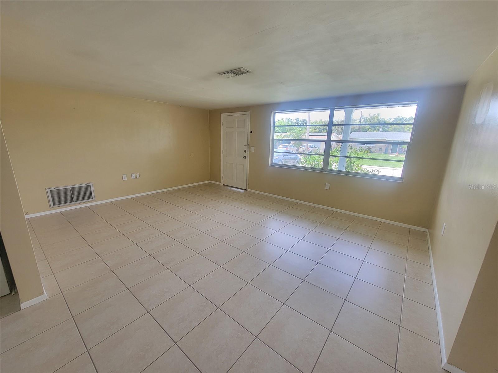 Image 2 of 16 For 5424 Shell Drive