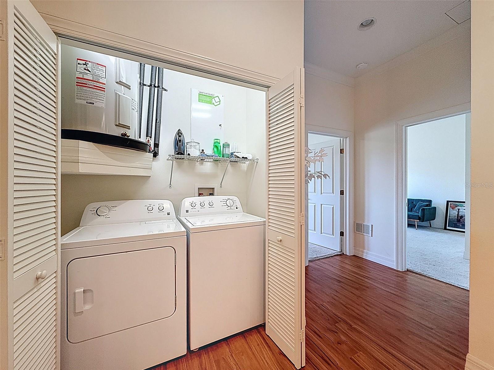 Image 21 of 41 For 8176 Southern Pines Drive 8176