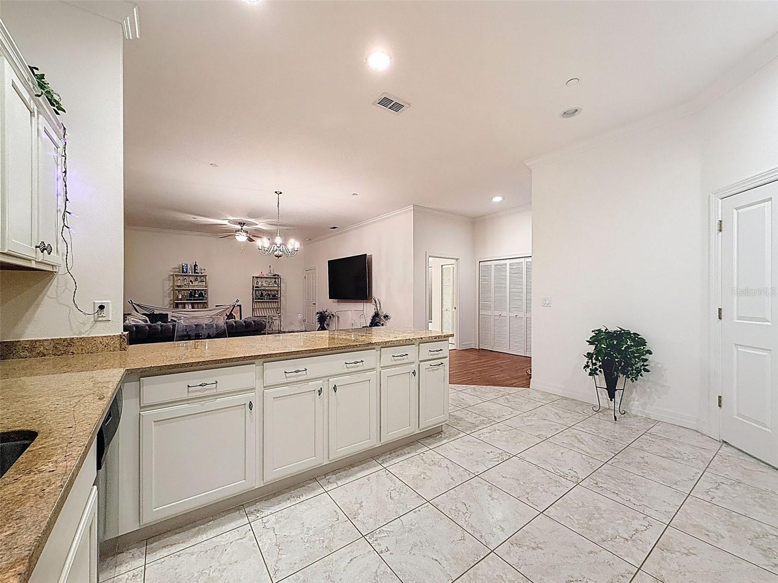 Image 9 of 41 For 8176 Southern Pines Drive 8176